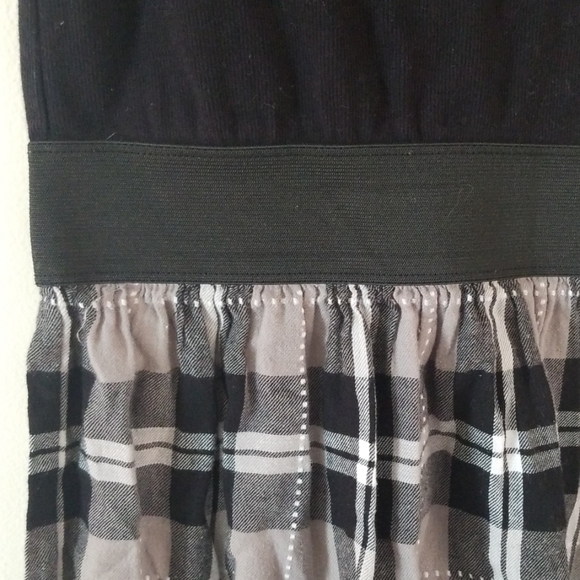 Tank Top - Picture 2 of 2